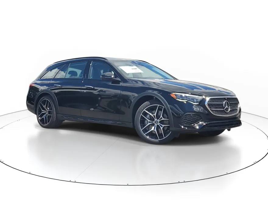 2026 Mercedes Benz E 53 AMG 4MATIC photo 1