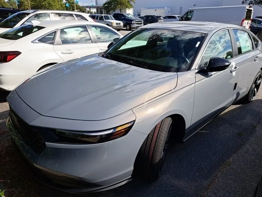 2025 Honda Accord Hybrid Sport photo 1