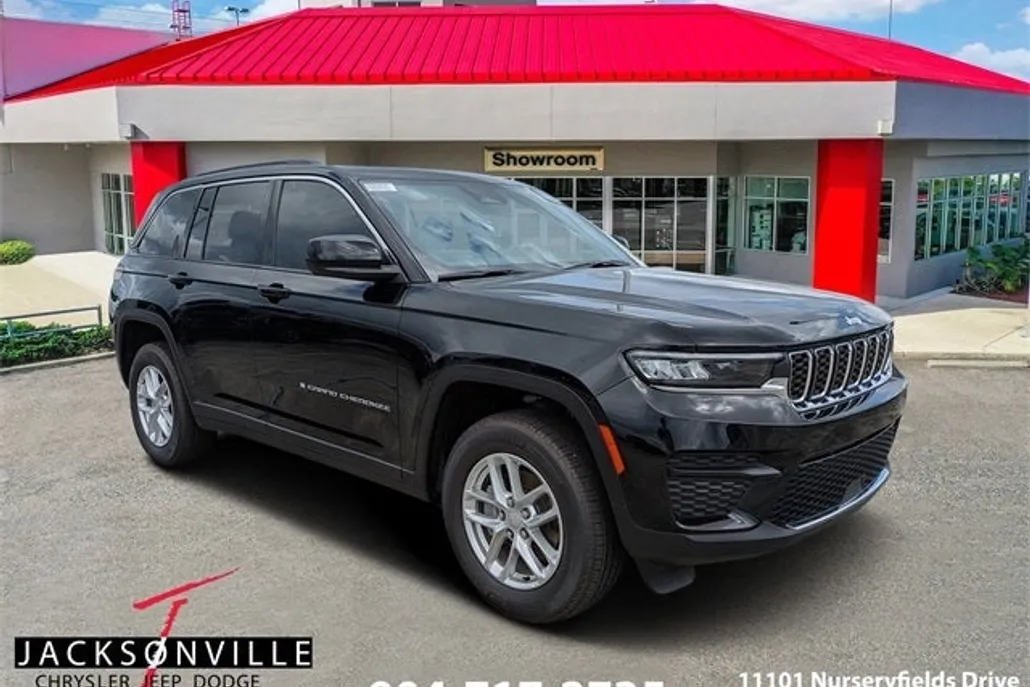 2025 Jeep Grand Cherokee Laredo X photo 1