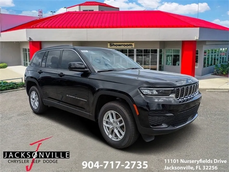 2025 Jeep Grand Cherokee Laredo X photo 1