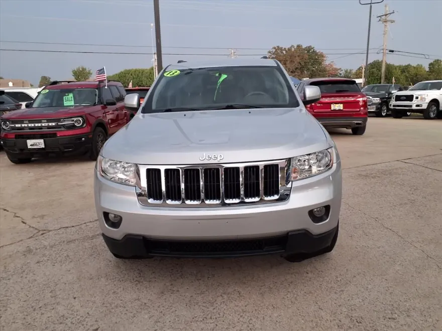 2013 Jeep Grand Cherokee Laredo photo 1