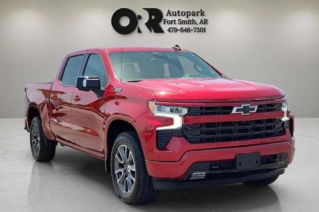 2022 Chevrolet Silverado 1500 RST photo 1