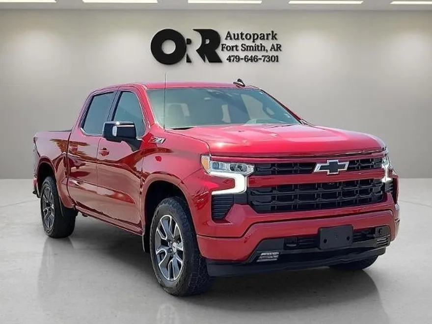 2022 Chevrolet Silverado 1500 RST photo 1