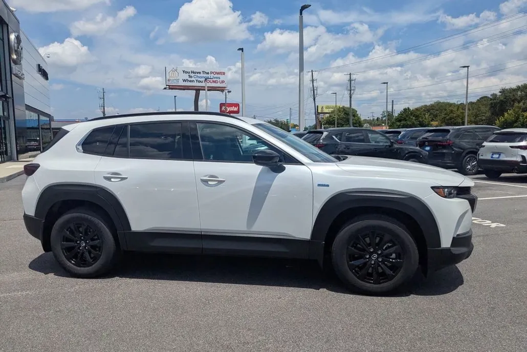 2025 Mazda CX-50 Premium photo 1