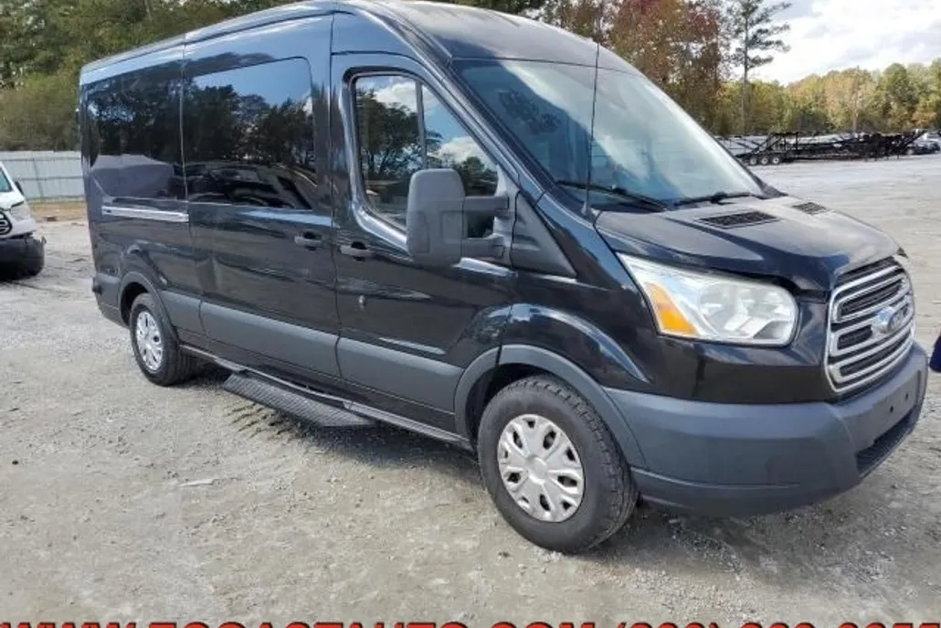 2015 Ford Transit Van XL photo 1