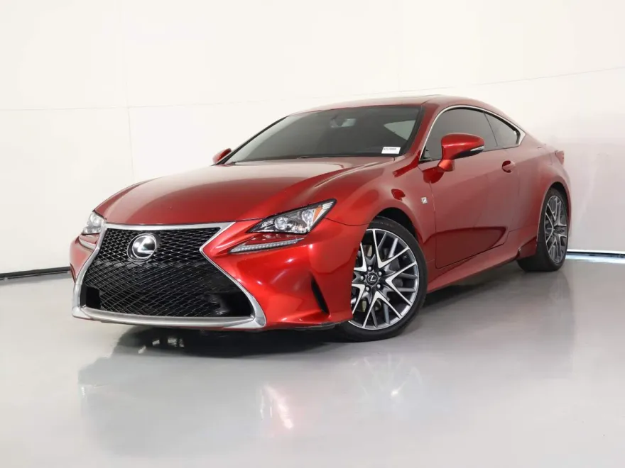 2017 Lexus RC 200t photo 1