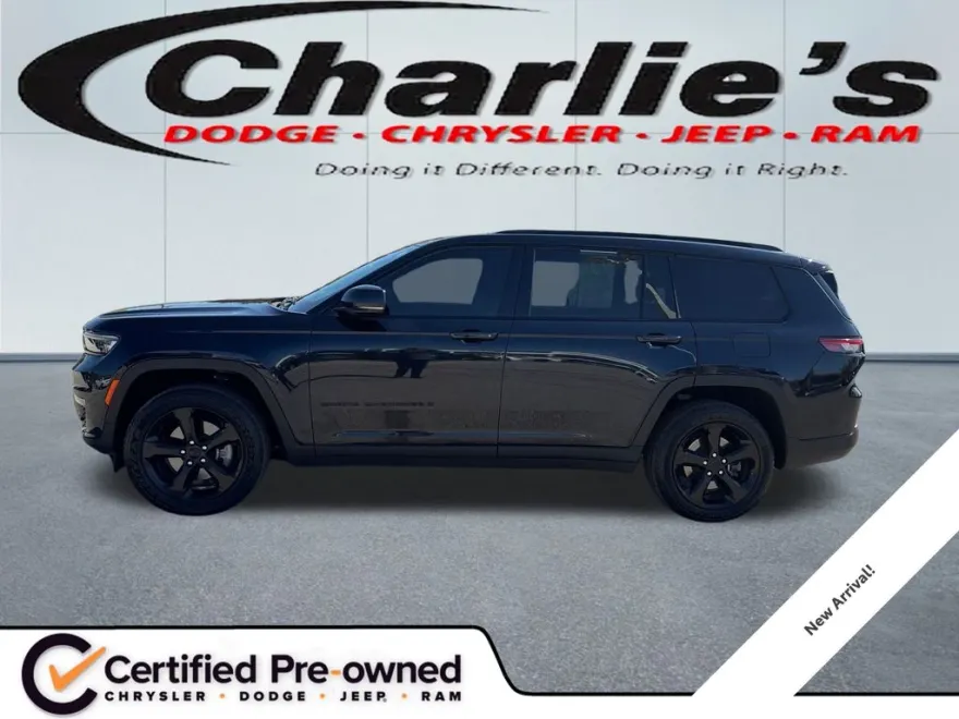 2023 Jeep Grand Cherokee Limited photo 1