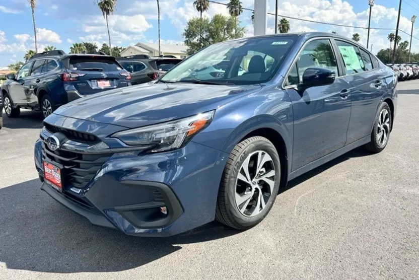 2025 Subaru Legacy Premium photo 1