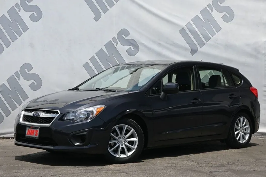 2013 Subaru Impreza 2.0i Premium photo 1