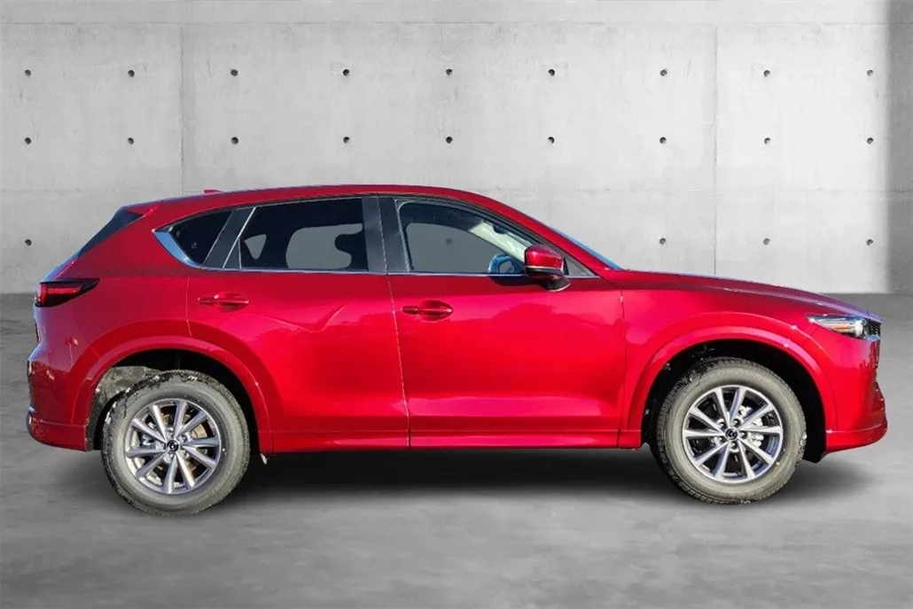 2025 Mazda CX-5 2.5 S Preferred photo 1