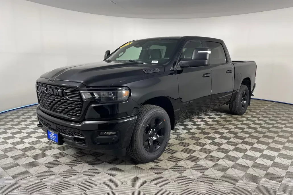 2025 Ram 1500 Tradesman photo 1