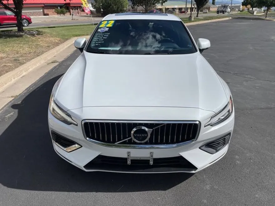 2022 Volvo S60 Recharge T8 Inscription photo 1