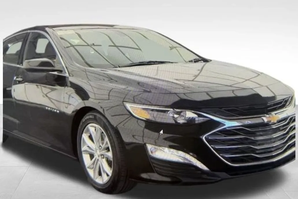 2020 Chevrolet Malibu 1LT photo 1
