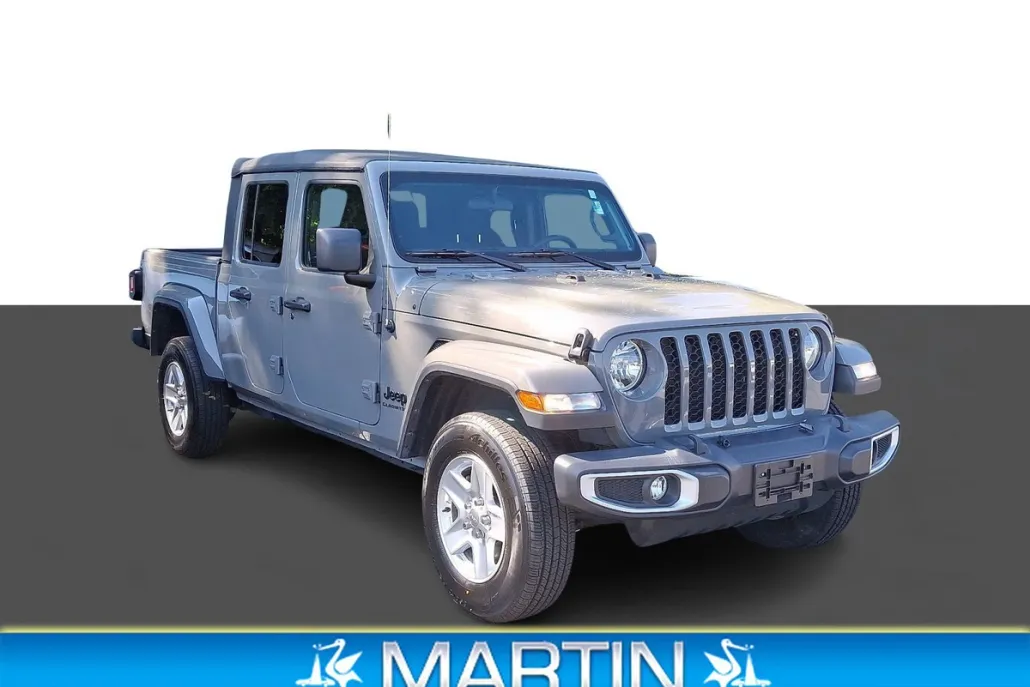2022 Jeep Gladiator Sport S photo 1