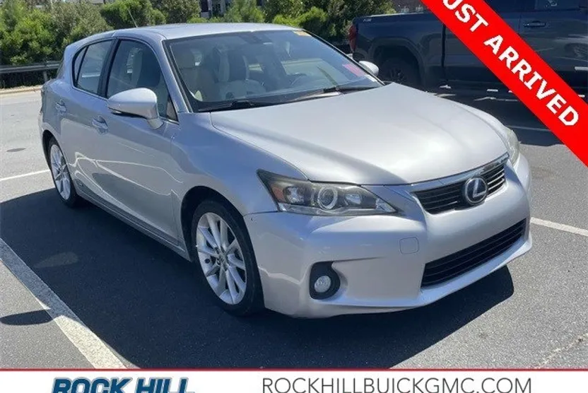 2012 Lexus CT 200h photo 1
