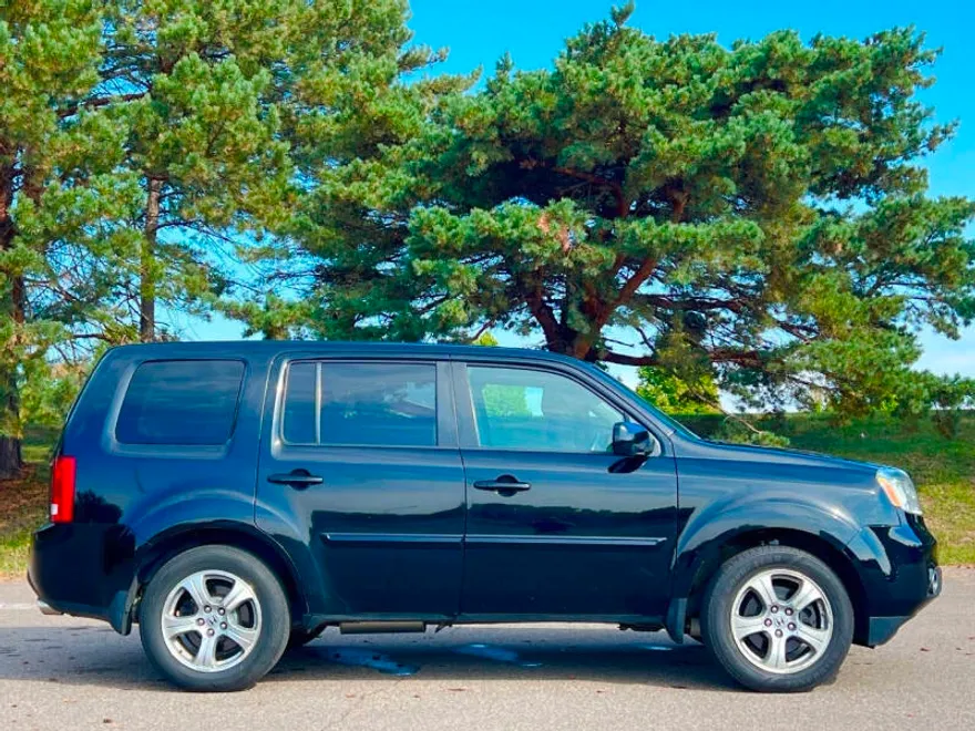 2014 Honda Pilot EX-L photo 1