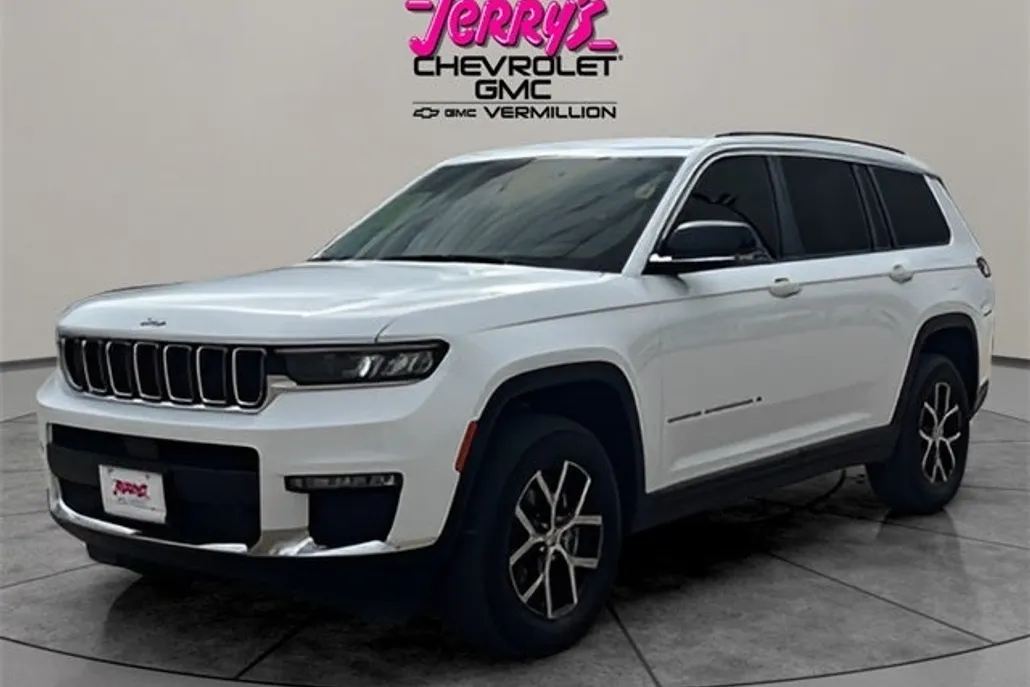 2024 Jeep Grand Cherokee Limited photo 1