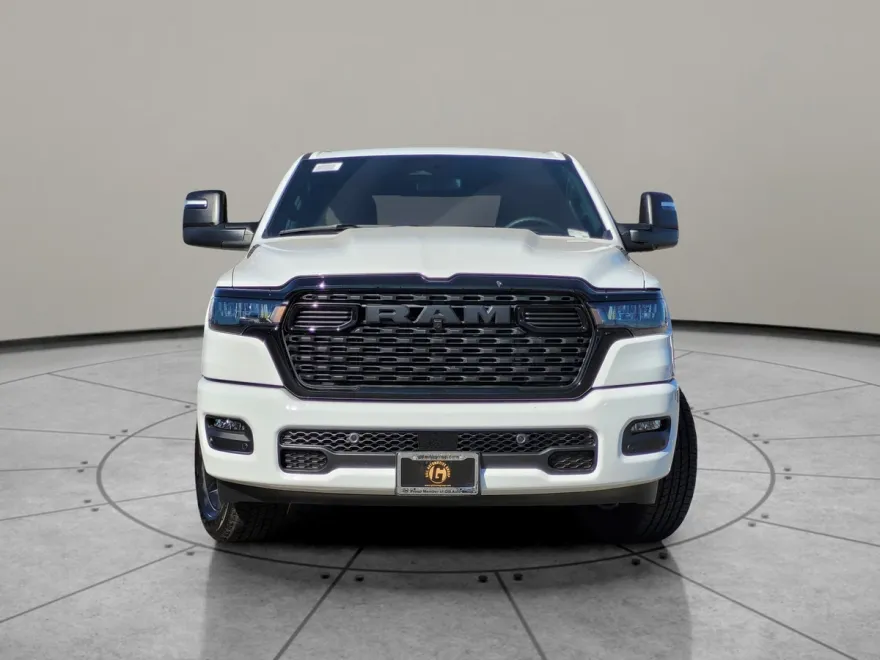 2025 Ram 1500 Tradesman photo 1