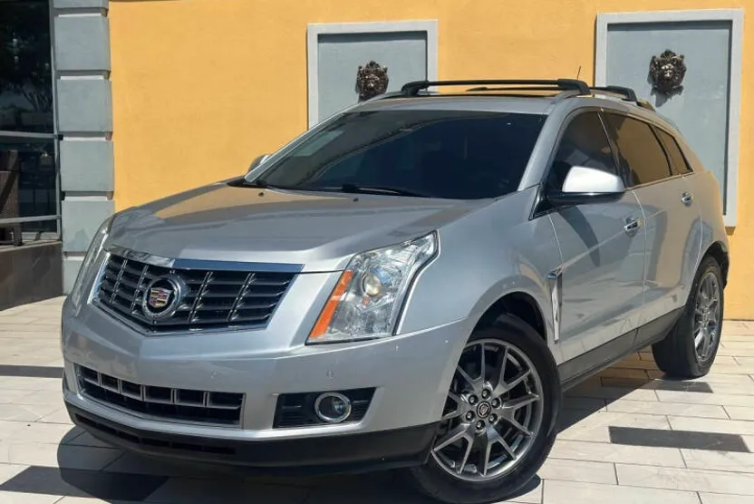 2016 Cadillac SRX Performance photo 1