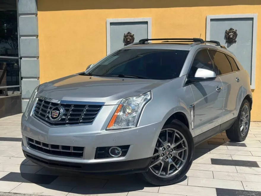 2016 Cadillac SRX Performance photo 1