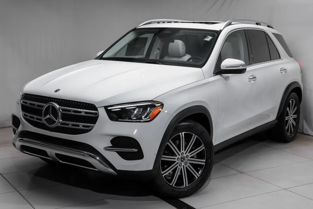 2025 Mercedes Benz GLE 350 4MATIC photo 1