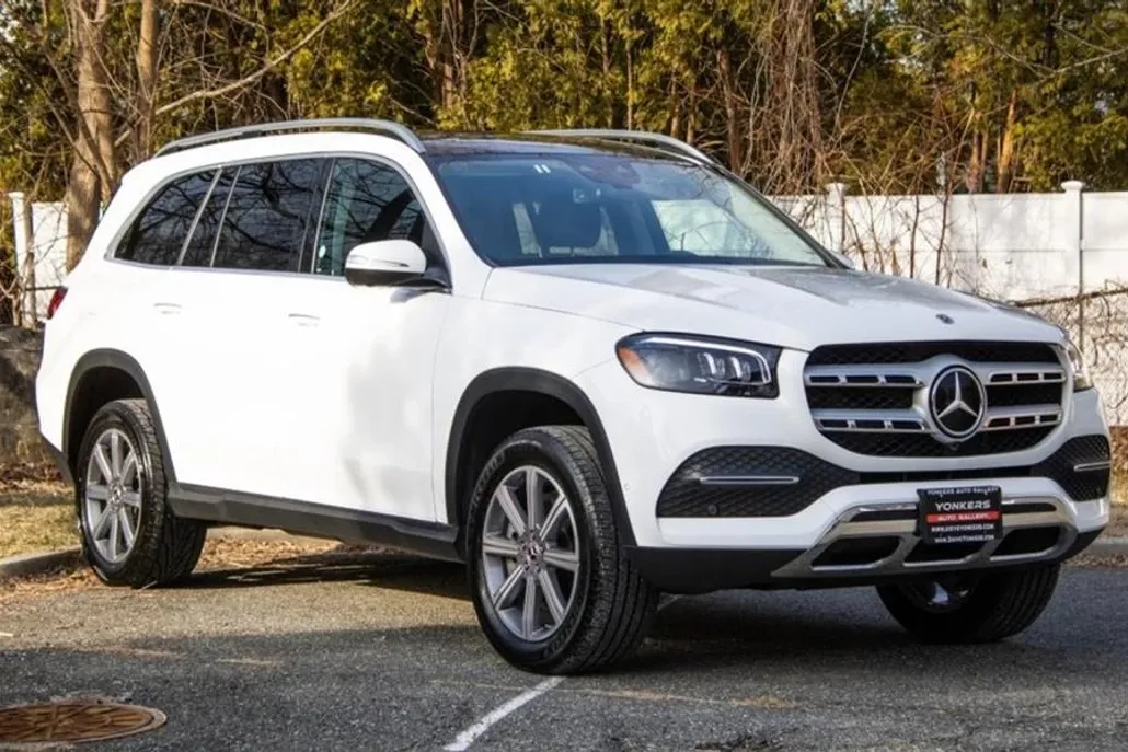 2023 Mercedes Benz GLS 450 4MATIC photo 1