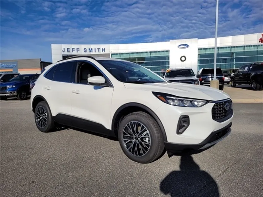 2025 Ford Escape Base photo 1