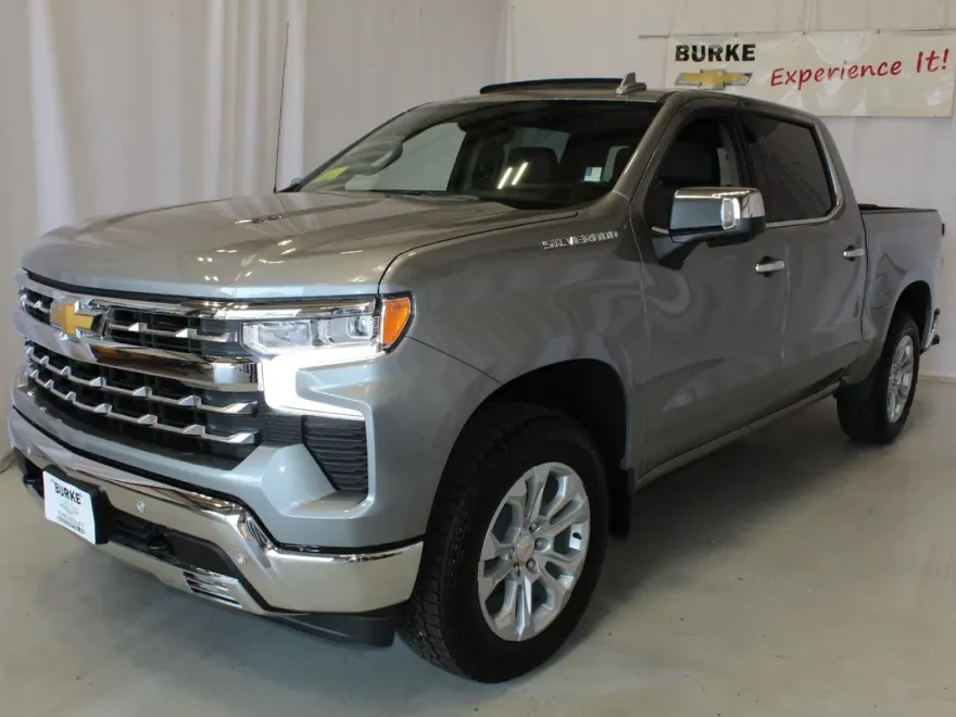 2025 Chevrolet Silverado 1500 LTZ photo 1