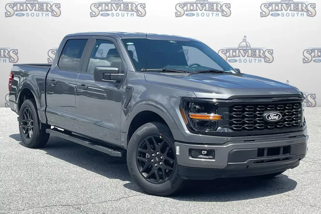 2025 Ford F-150 STX photo 1