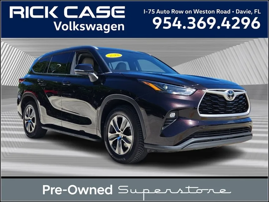 2022 Toyota Highlander XLE photo 1