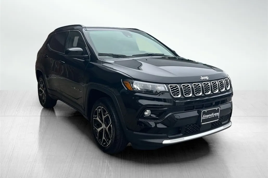 2024 Jeep Compass Limited photo 1