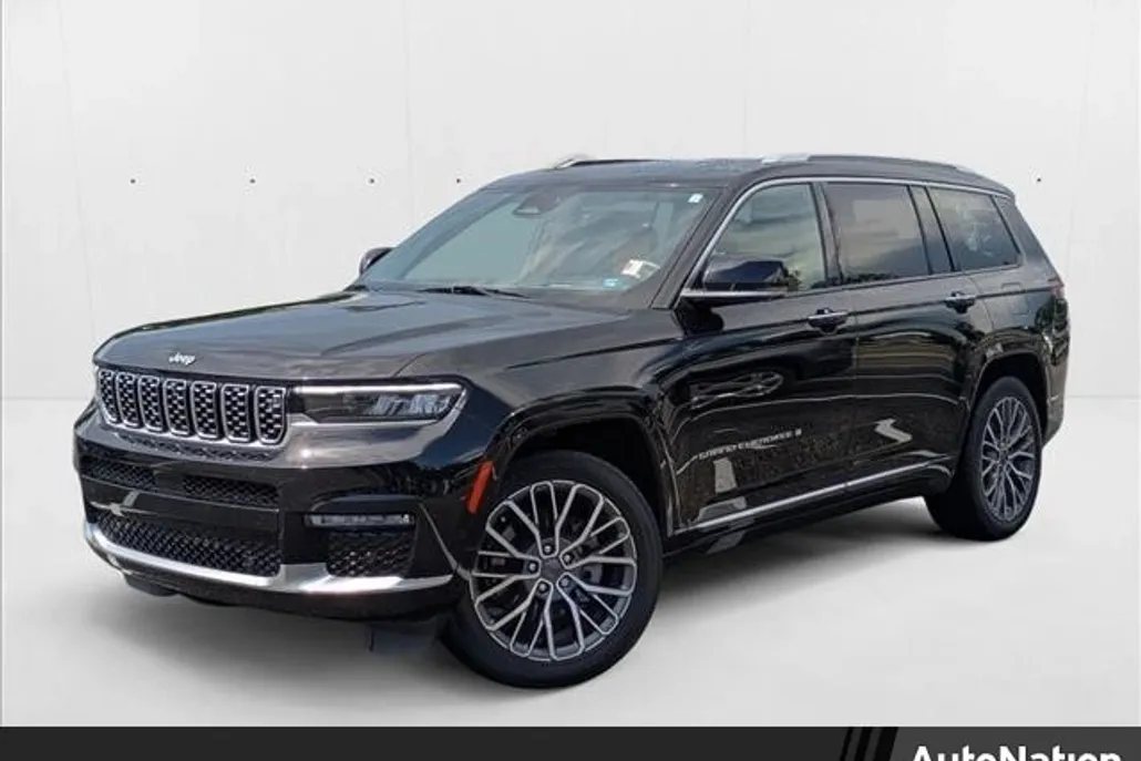 2021 Jeep Grand Cherokee L Summit Reserve photo 1