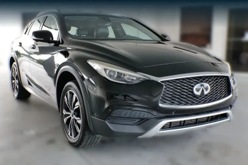 2019 Infiniti QX30 Luxe Sport photo 1