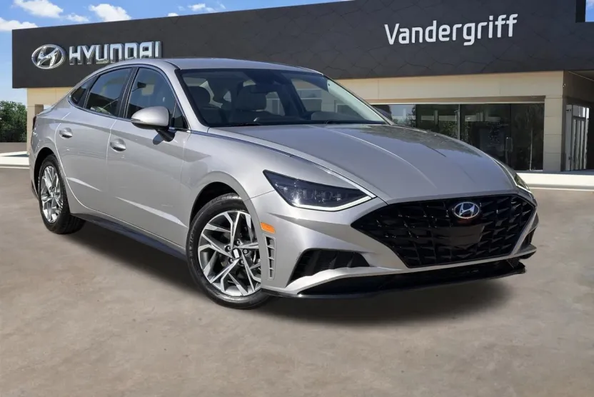 2023 Hyundai Sonata SEL photo 1