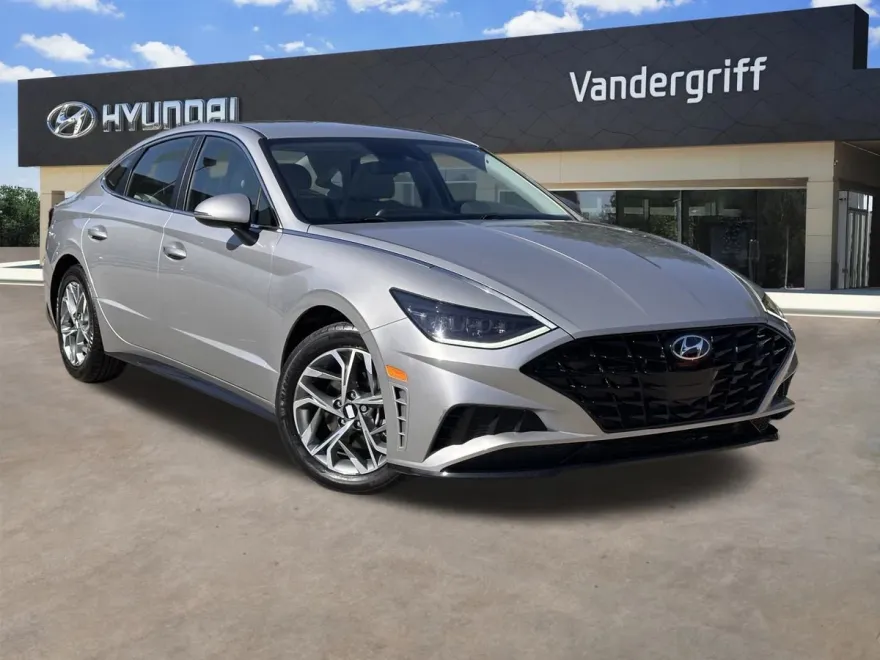 2023 Hyundai Sonata SEL photo 1
