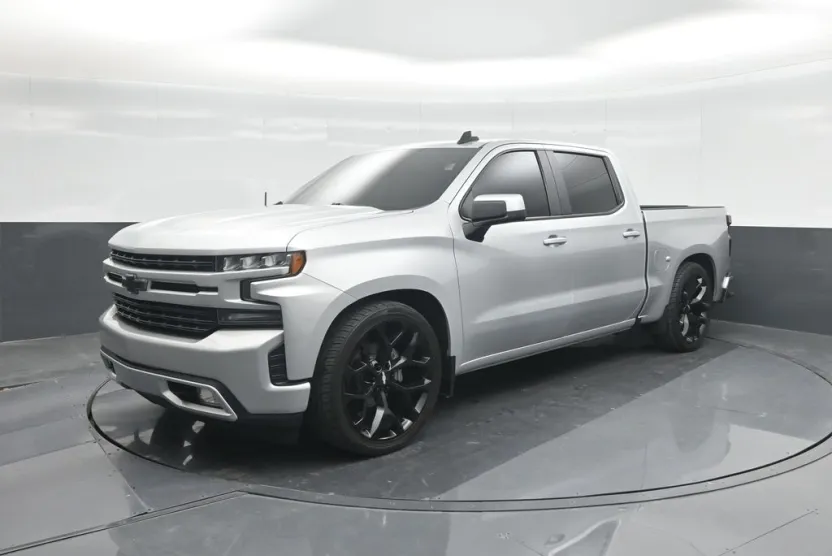 2021 Chevrolet Silverado 1500 Custom photo 1