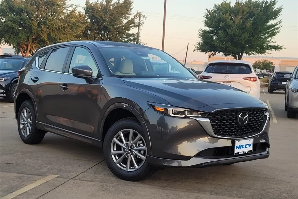 2025 Mazda CX-5 2.5 S Preferred photo 1
