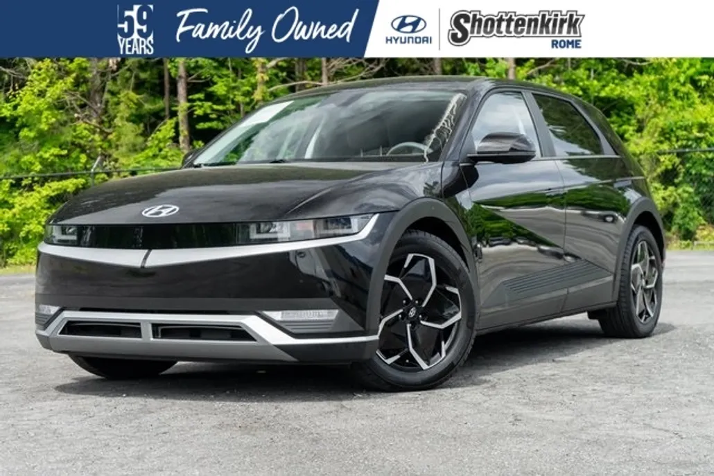 2023 Hyundai Ioniq 5 SE photo 1