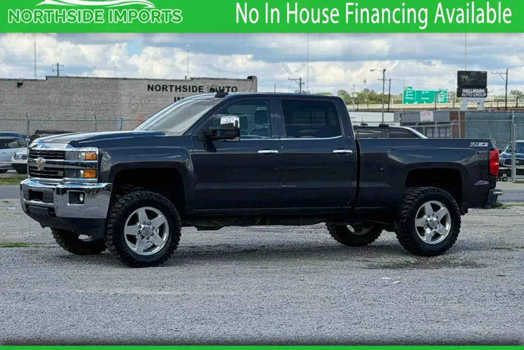 2015 Chevrolet Silverado 2500HD LTZ photo 1