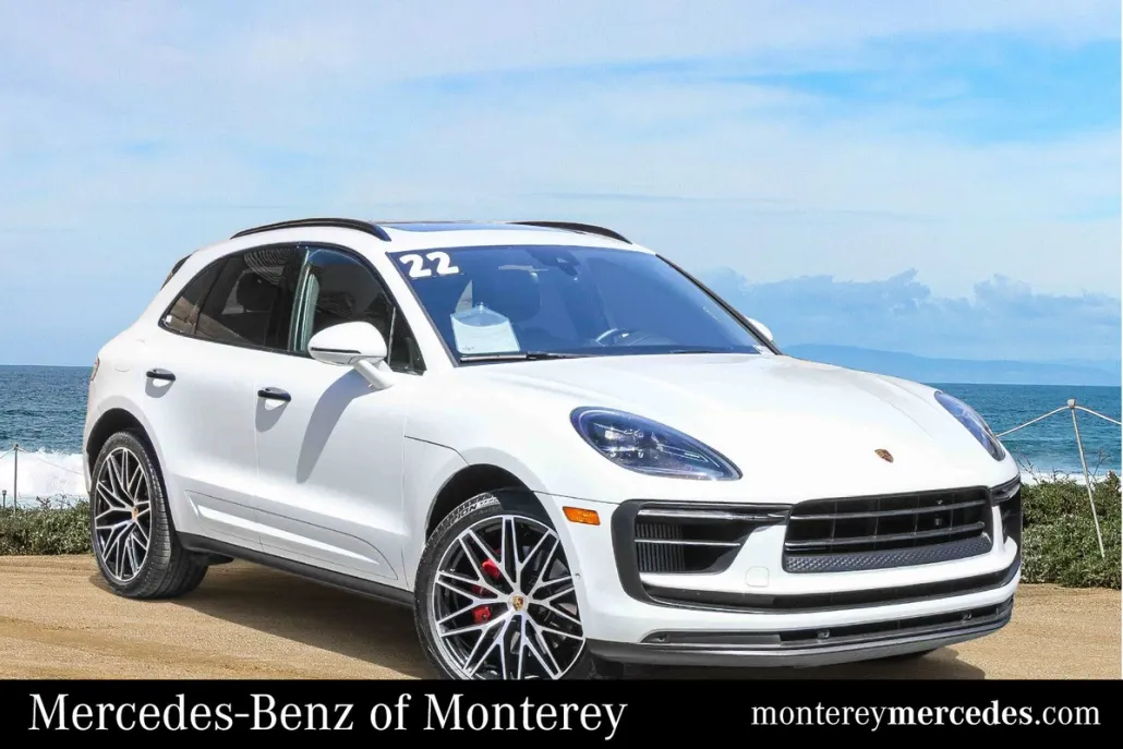 2022 Porsche Macan S photo 1
