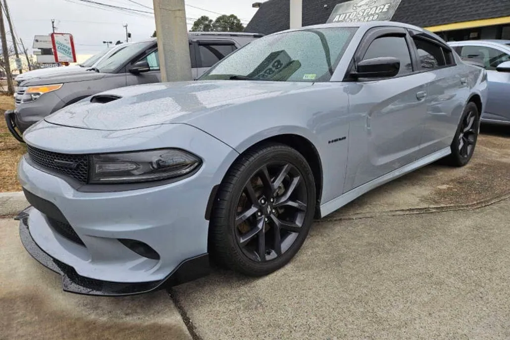 2021 Dodge Charger R/T photo 1