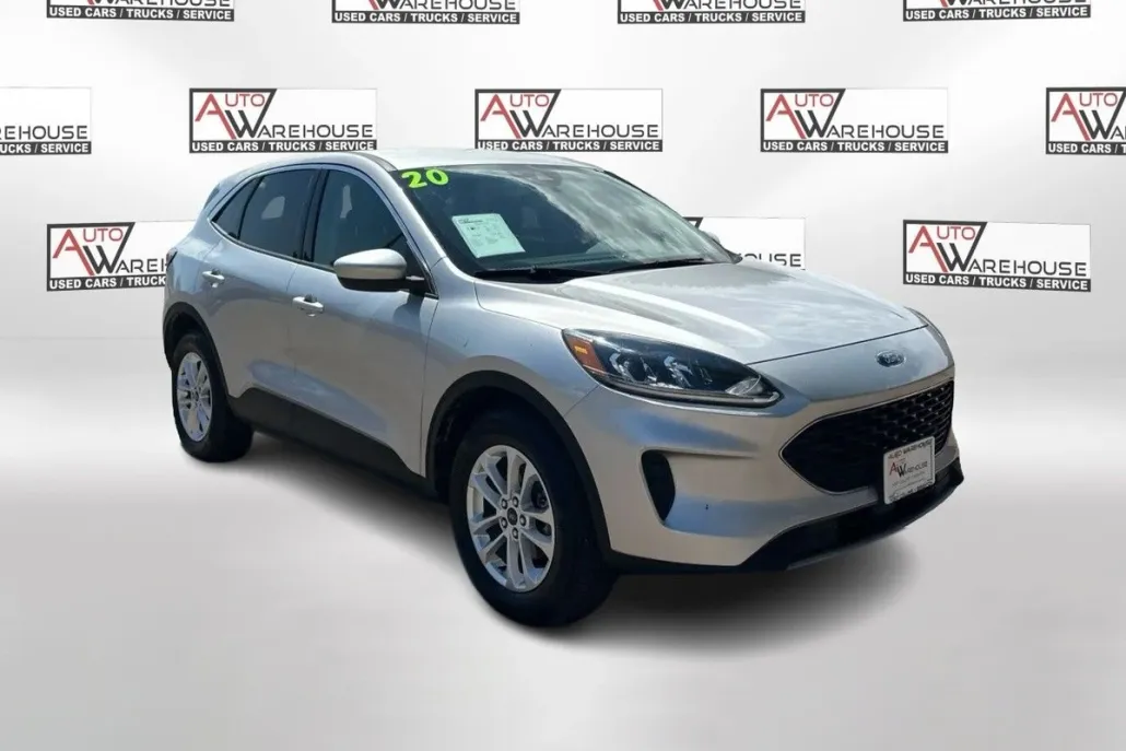 2020 Ford Escape SE photo 1
