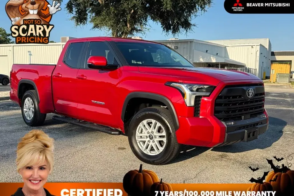 2022 Toyota Tundra SR5 photo 1