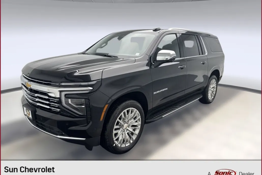 2025 Chevrolet Suburban Premier photo 1