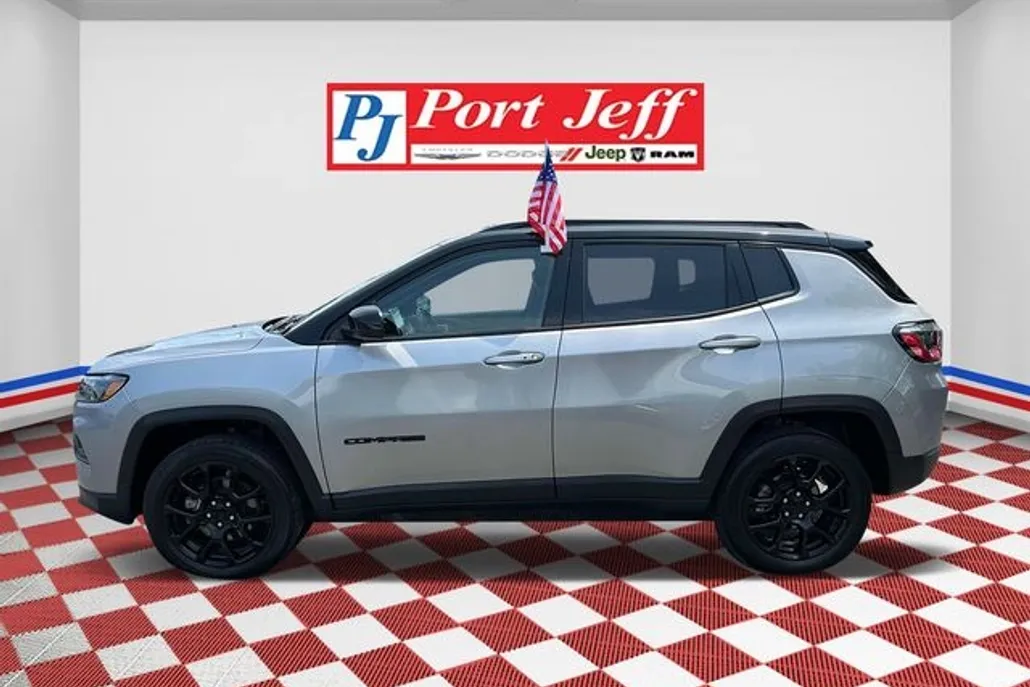 2022 Jeep Compass Altitude photo 1