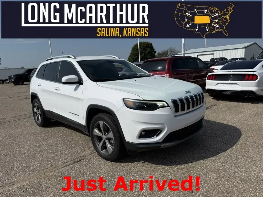 2019 Jeep Cherokee Limited photo 1