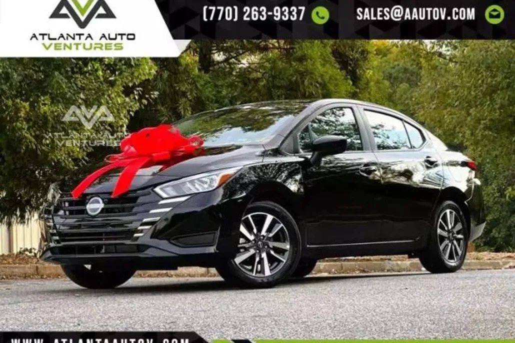 2024 Nissan Versa SV Sedan photo 1