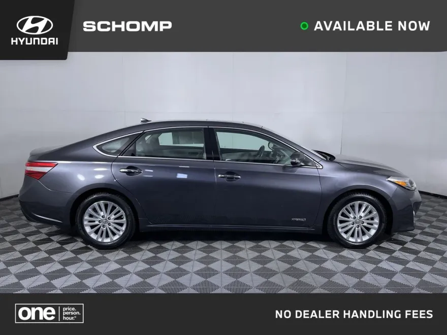 2014 Toyota Avalon Hybrid Limited photo 1
