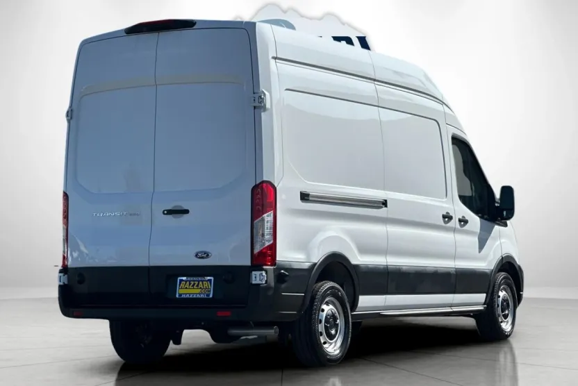 2025 Ford Transit Cargo Van photo 1