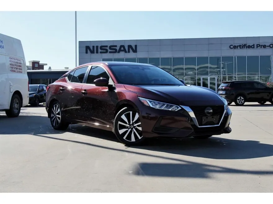 2022 Nissan Sentra SV photo 1